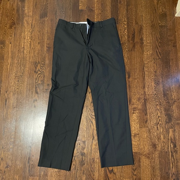 Joseph & Feiss Other - Joseph & Feiss Gold - men’s black dress pants 32x30